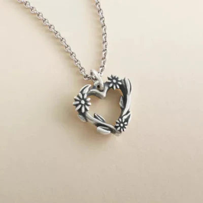 Flowering Vines Heart Charm