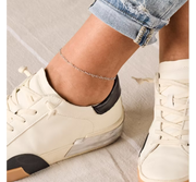 Delicate Connected Hearts Anklet