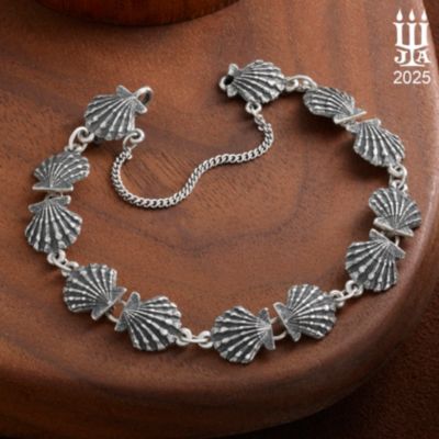 Lion's Paw Shell Link Bracelet