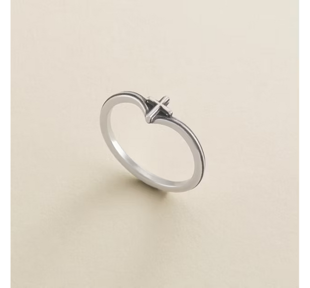 Chevron Cross Ring